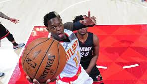 转身突破并 转身突破并