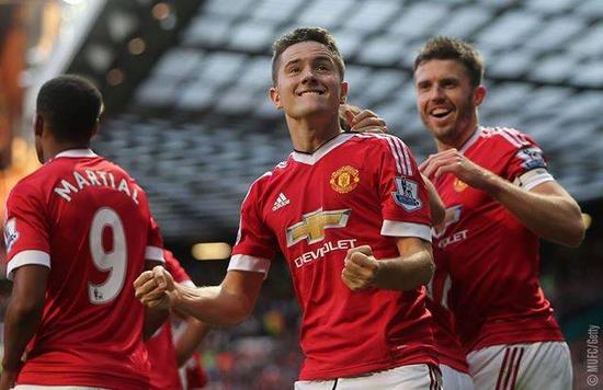 韦德力挺SGA：顶尖球员该懂如何影响比赛 我不认为他造犯规有问题（韦德力挺SGA：顶尖球星应懂掌控比赛 他的造犯规并无问题）